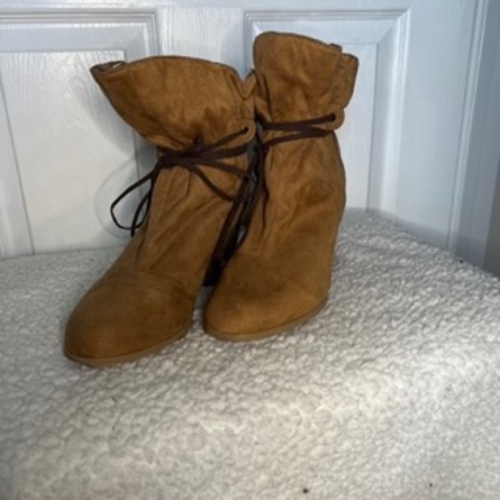 Qupid Brown Suede Heels with tie detail | High Heel Boots size 9